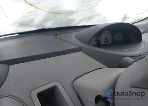 2003 Saturn Ion 3 z USA, uszkodzony, nr VIN 1G8AL52F43Z161519